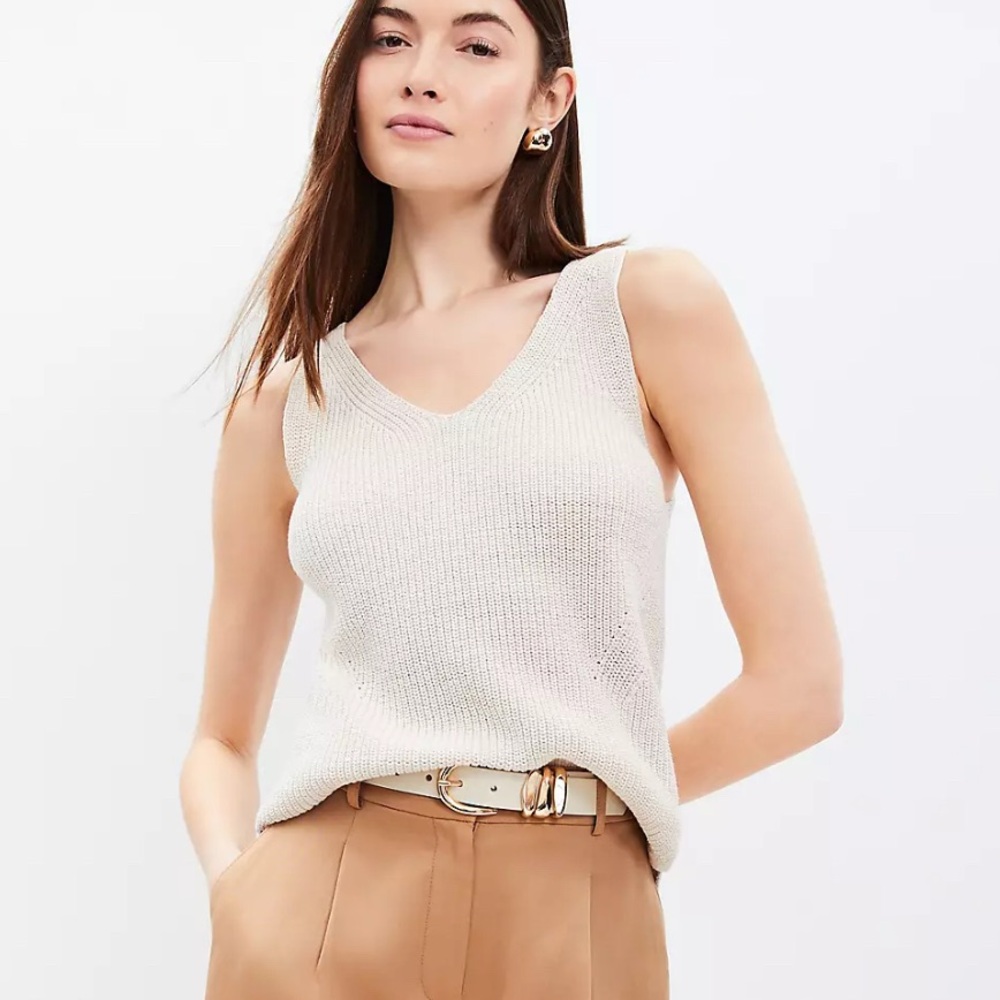 EUC LOFT Petite V-Neck Sweater Tank Top